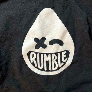 RUMBLE Cropped Hoodie